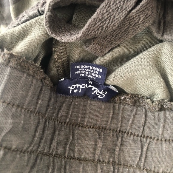 Splendid Camouflage Pants Size Medium - Picture 4 of 5